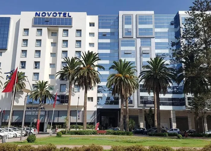 Tres Bel Appartement En Face Du Parc, Pres Du Novotel